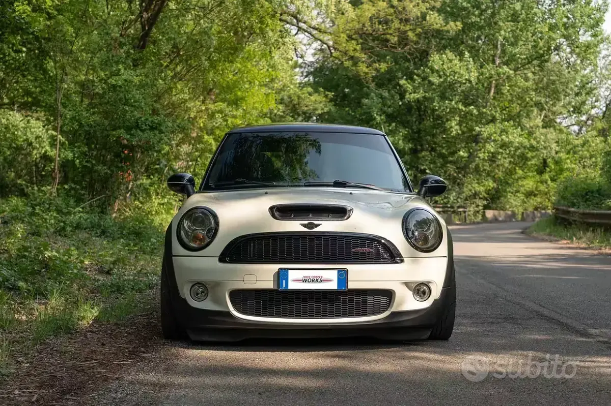 Usata Mini John Cooper Works 192 CV (141 kW) 2007 Bianco Utilitaria