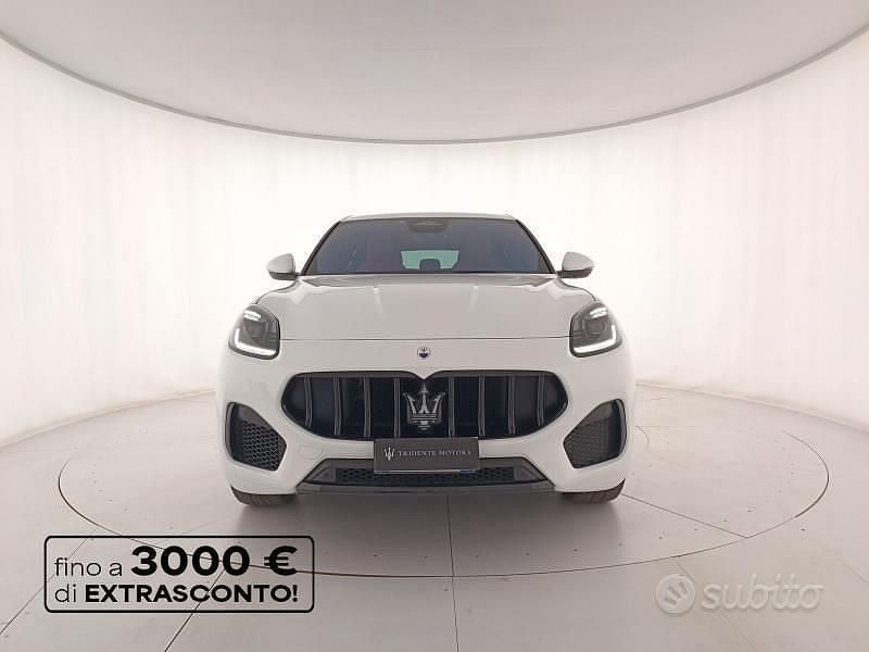 Usata Maserati Grecale 330 CV (242 kW) 2023 Bianco SUV