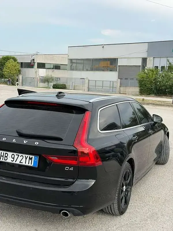 Usata Volvo V90 190 CV (139 kW) 2019 Station wagon