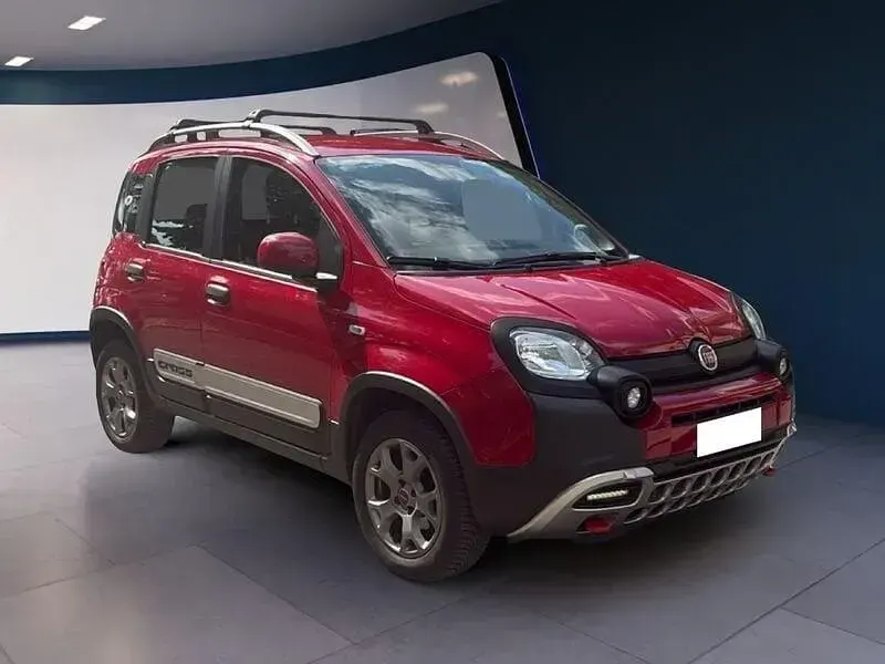 Usata Fiat Panda Cross Cross 95 CV (69 kW) 2015 Rosso Utilitaria