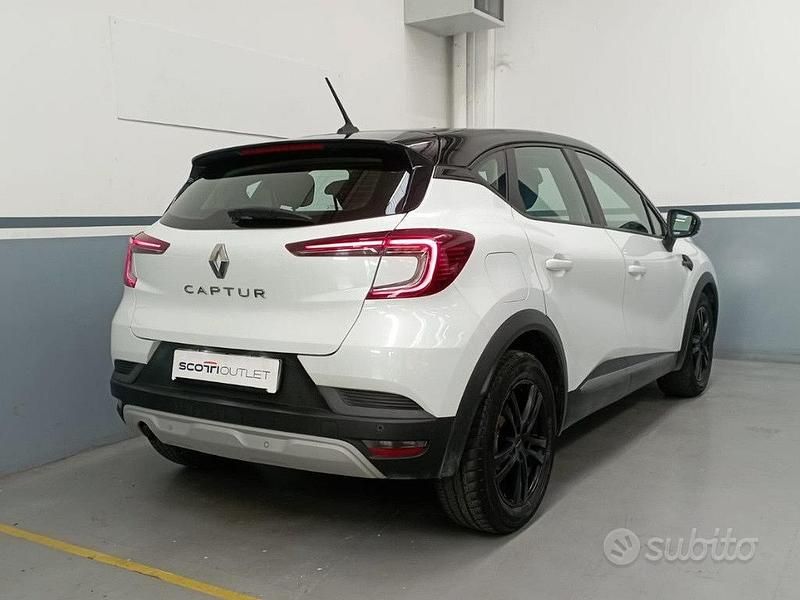 Usata Renault Captur Zen 101 CV (74 kW) 2020 Bianco SUV