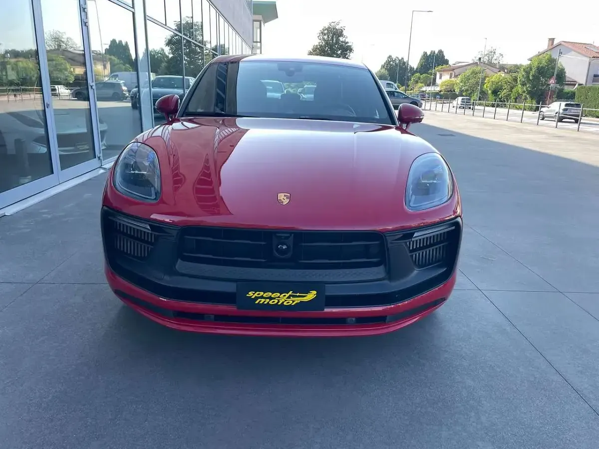 Usata Porsche Macan 441 CV (324 kW) 2022 Rosso SUV