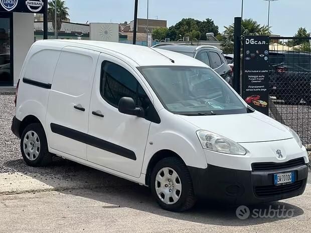 Usata Peugeot Partner 89 CV (65 kW) 2014 Bianco Monovolume