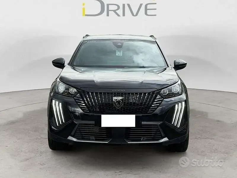 Usata Peugeot 2008 Allure 131 CV (96 kW) 2025 Nero SUV