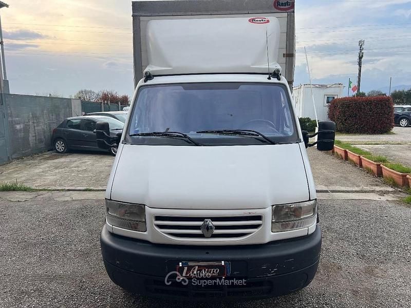 Usata Renault Master 106 CV (77 kW) 2003 Bianco