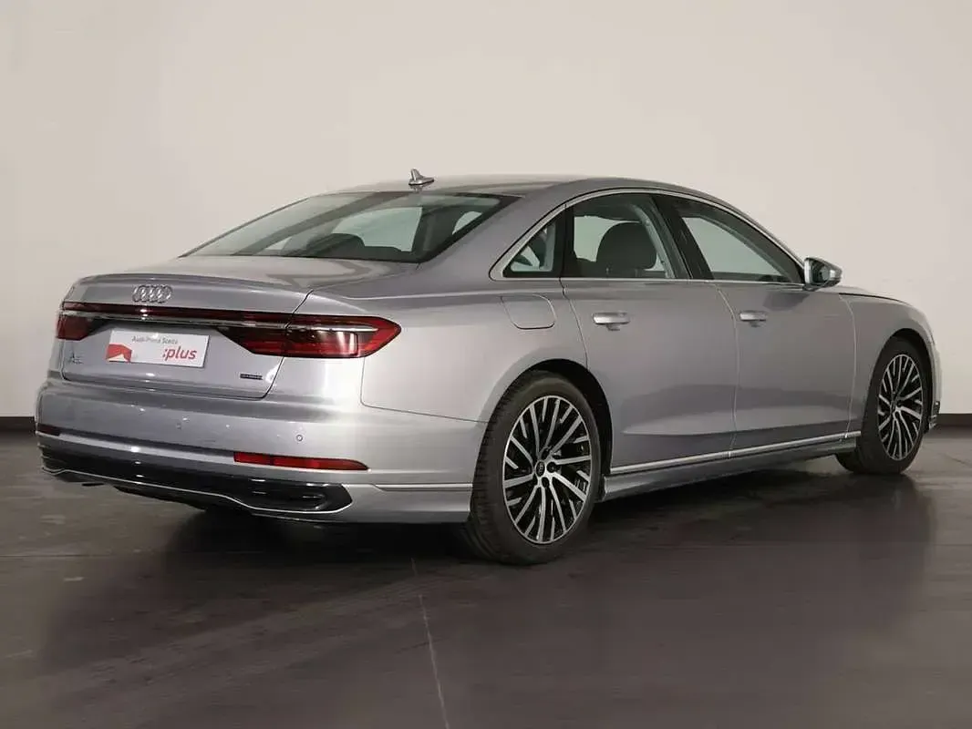 Usata Audi A8 Ambiente 286 CV (210 kW) 2024 Berlina