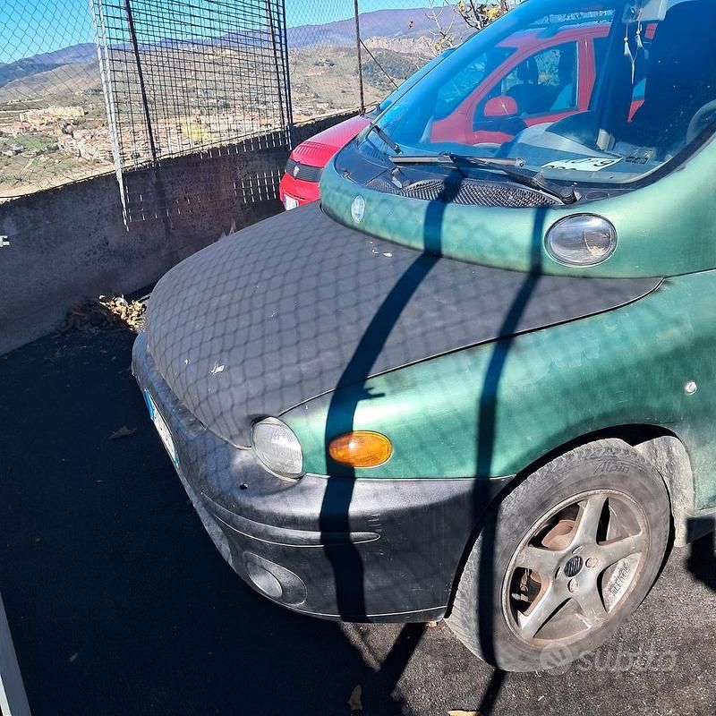 Usata Fiat Multipla 105 CV (77 kW) 1999 Verde Monovolume