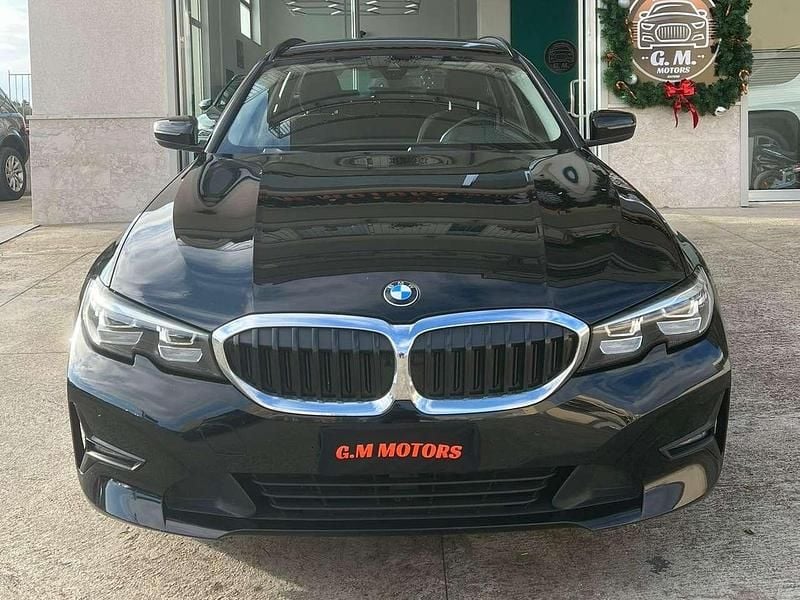 Nero Usata 2021 BMW 318 M Sport Station wagon | 23.500 € (Super prezzo) - Immagine 1/4