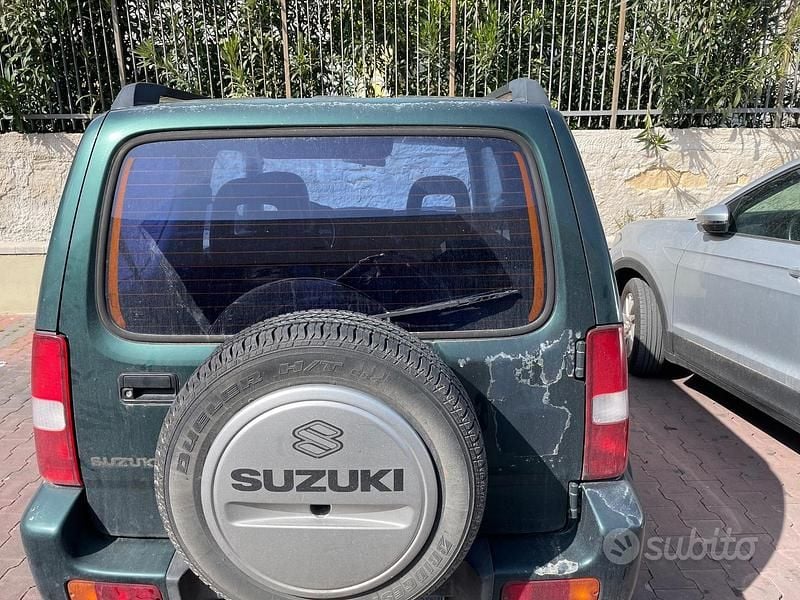 Usata Suzuki Jimny 80 CV (58 kW) 2004 Verde SUV