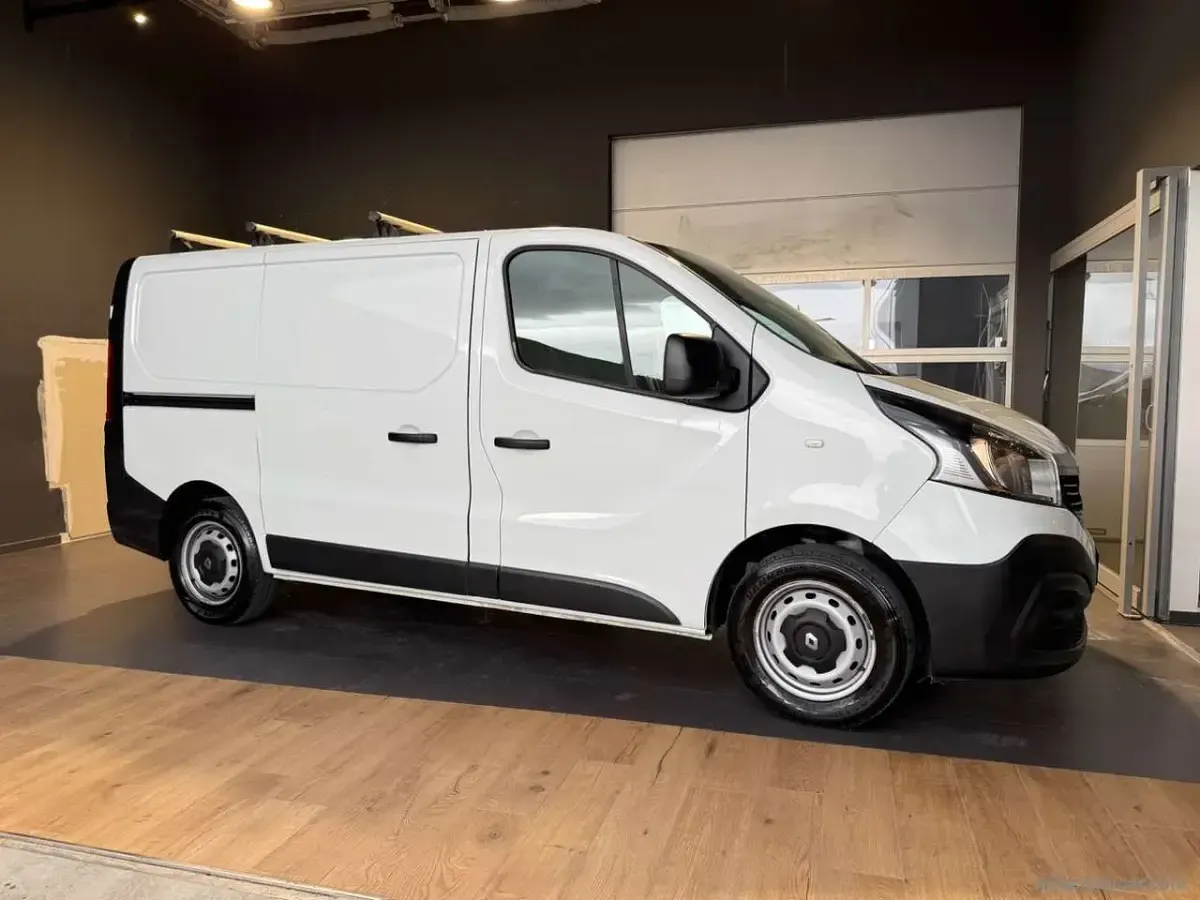 Usata Renault Trafic 121 CV (88 kW) 2018 Bianco Monovolume