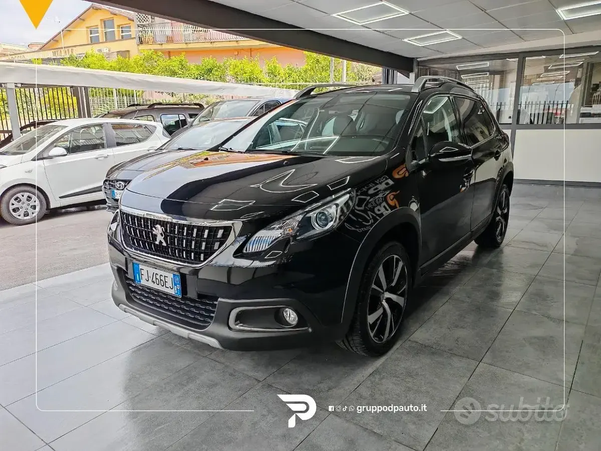 Usata Peugeot 2008 Allure 99 CV (72 kW) 2017 Nero SUV