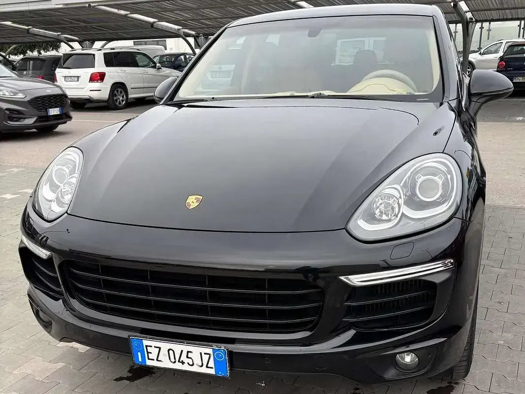 Usado Porsche Cayenne 250 CV (183 kW) 2015 Negro SUV