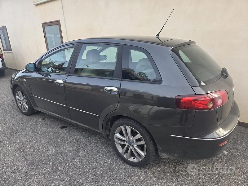 Usata Fiat Croma 150 CV (110 kW) 2007 Berlina