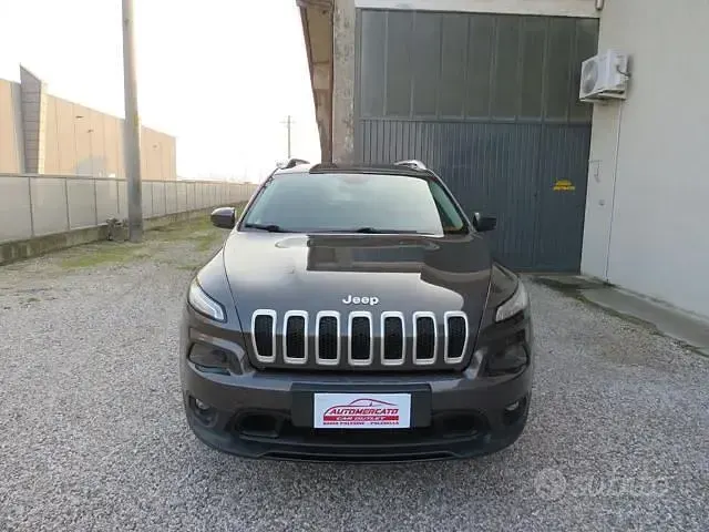 Usata Jeep Cherokee 170 CV (125 kW) 2016 Grigio SUV
