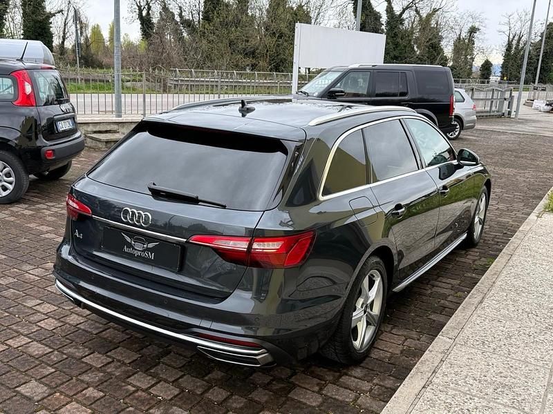 Usata Audi A4 Sport 163 CV (119 kW) 2024 Grigio Station wagon