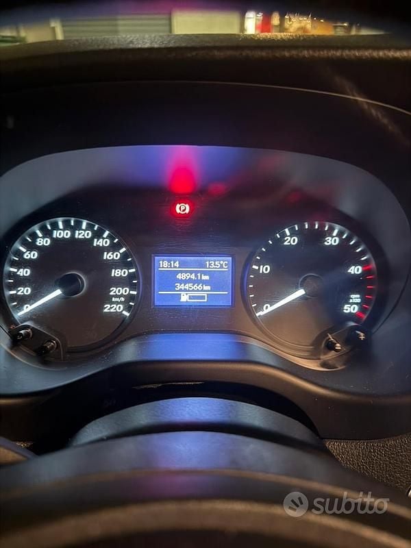 Usata Mercedes Vito 2015 Blu Furgone