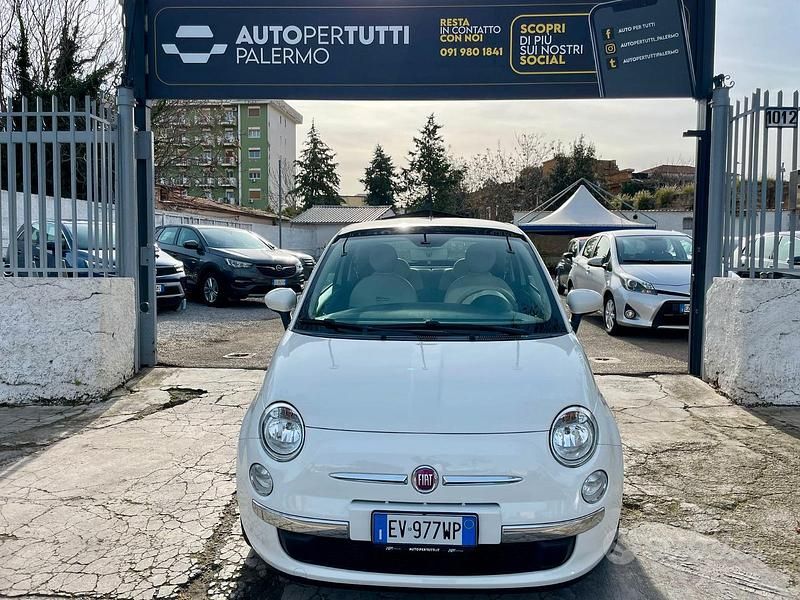 Usata Fiat 500 Lounge 69 CV (50 kW) 2014 Bianco Berlina