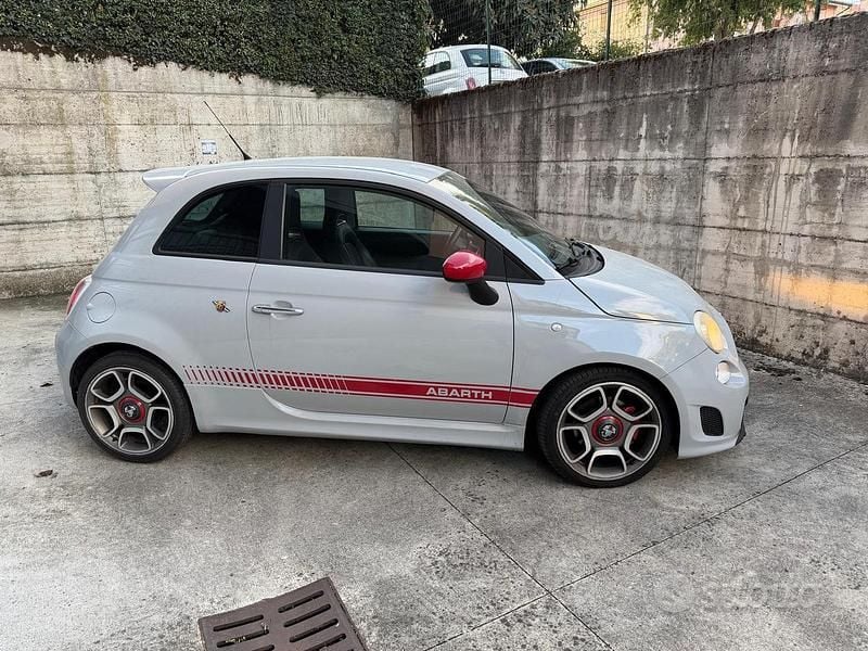 Usata Abarth 500 135 CV (99 kW) 2010 Grigio Utilitaria