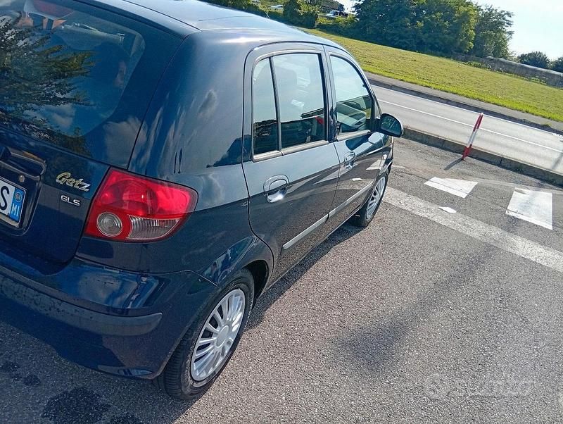 Usata Hyundai Getz GLS 82 CV (60 kW) 2004 Blu Utilitaria
