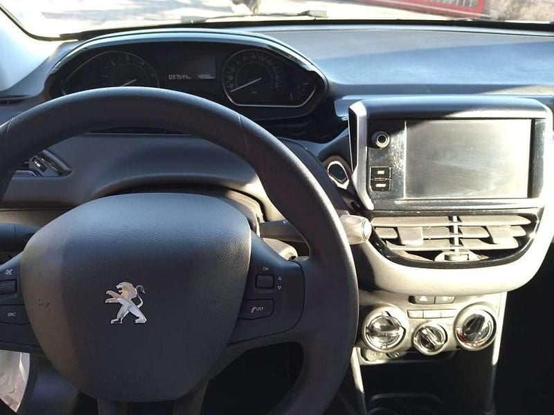 Usata Peugeot 208 75 CV (55 kW) 2017 Bianco Utilitaria