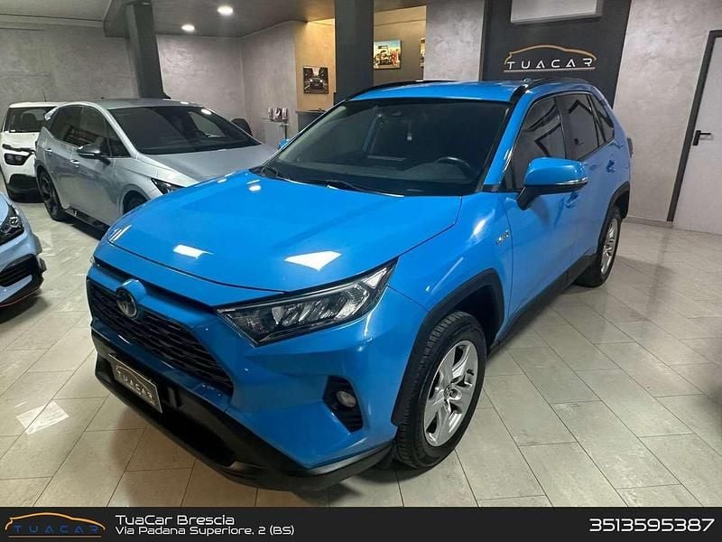Usata Toyota RAV4 Hybrid Active 218 CV (160 kW) 2020 Blu/azzurro SUV