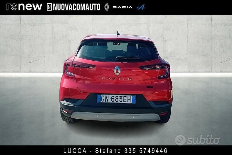 Usata Renault Captur Equilibre 145 CV (106 kW) 2023 Rosso dinamico SUV