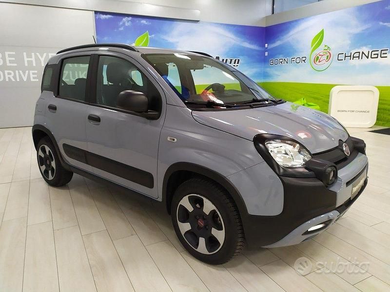 Usata Fiat Panda Cross Cross 69 CV (50 kW) 2020 Grigio Utilitaria