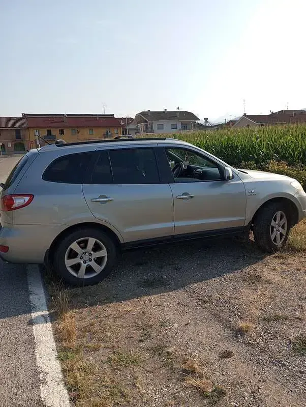 Usata Hyundai Santa Fe Dynamiq 156 CV (114 kW) 2007 SUV