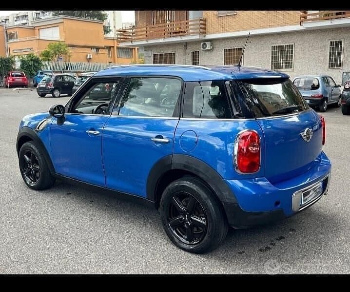 Usata Mini One D 89 CV (65 kW) 2015 Blu Utilitaria