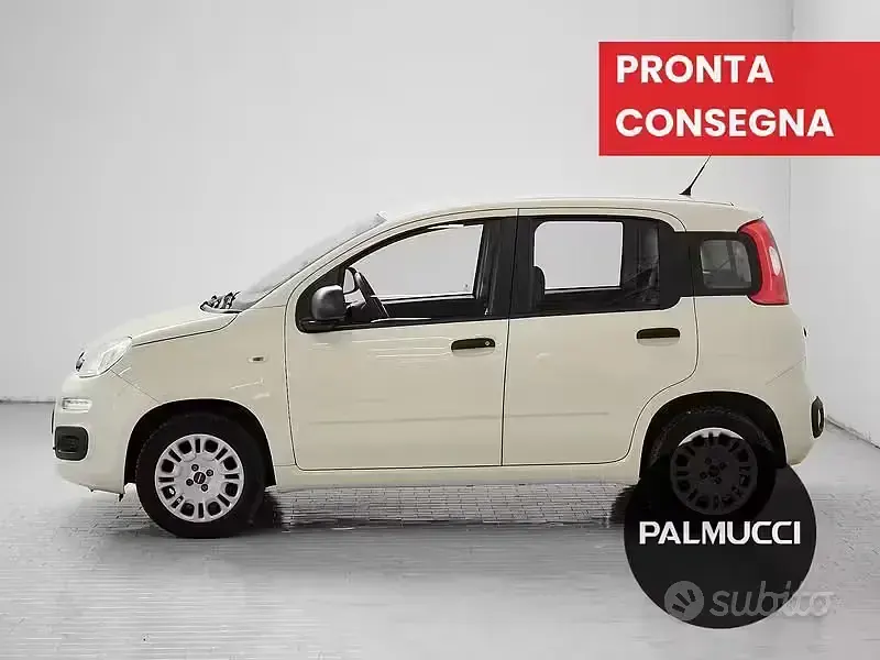 Usata Fiat Panda Easy 69 CV (50 kW) 2017 Bianco Utilitaria