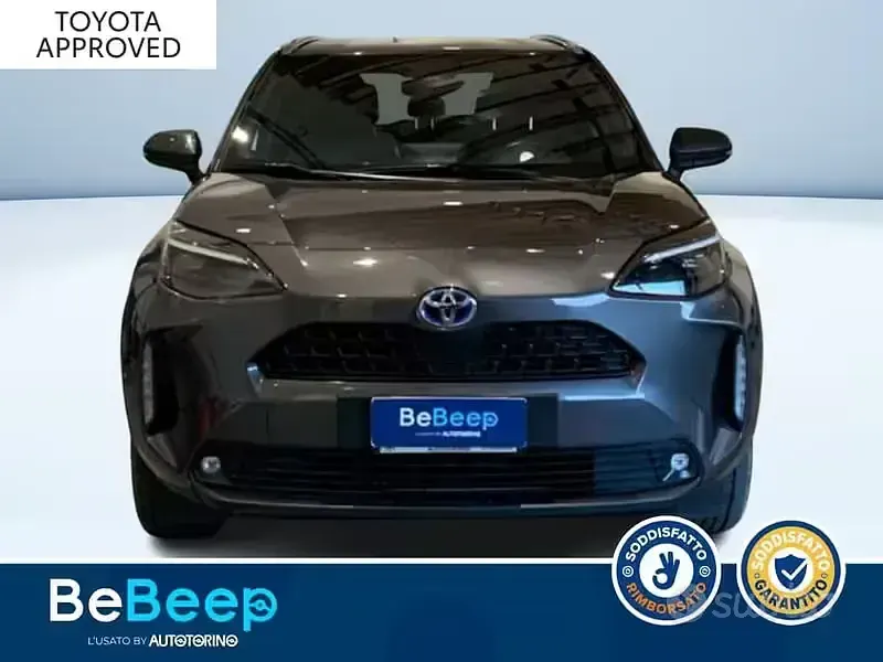 Usata Toyota Yaris Cross Trend 116 CV (85 kW) 2022 Grigio SUV