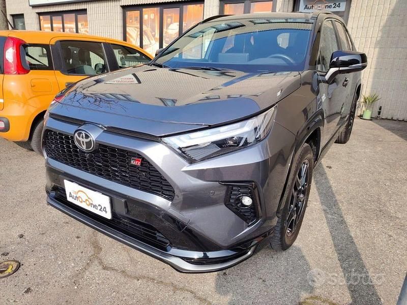 Usata Toyota RAV4 Hybrid Sport 185 CV (136 kW) 2023 Grigio ardesia metallizzato SUV