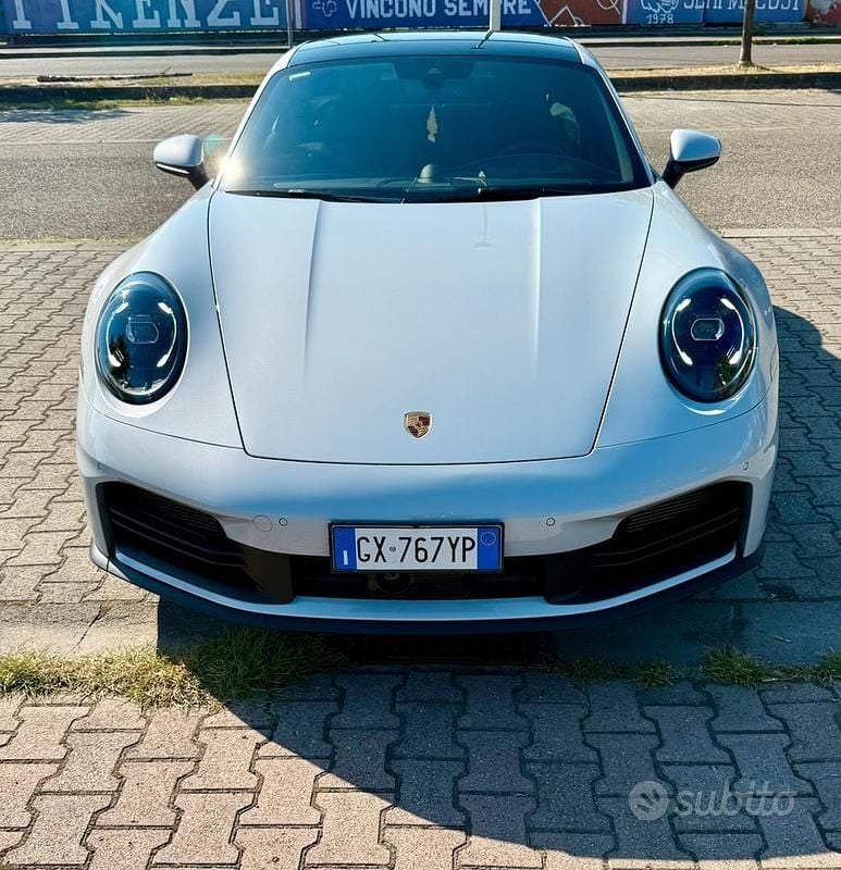 Usata Porsche 911 Carrera 394 CV (289 kW) 2025 Grigio Coupé