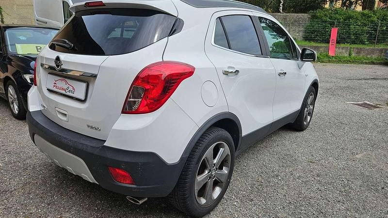 Bianco Usata 2014 Opel Mokka SUV | 9500 € (Buon prezzo) - Immagine 1/4