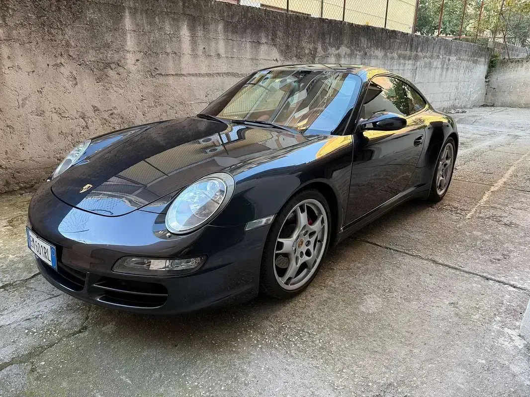 Usata Porsche 997 355 CV (261 kW) 2006 Grigio Coupé