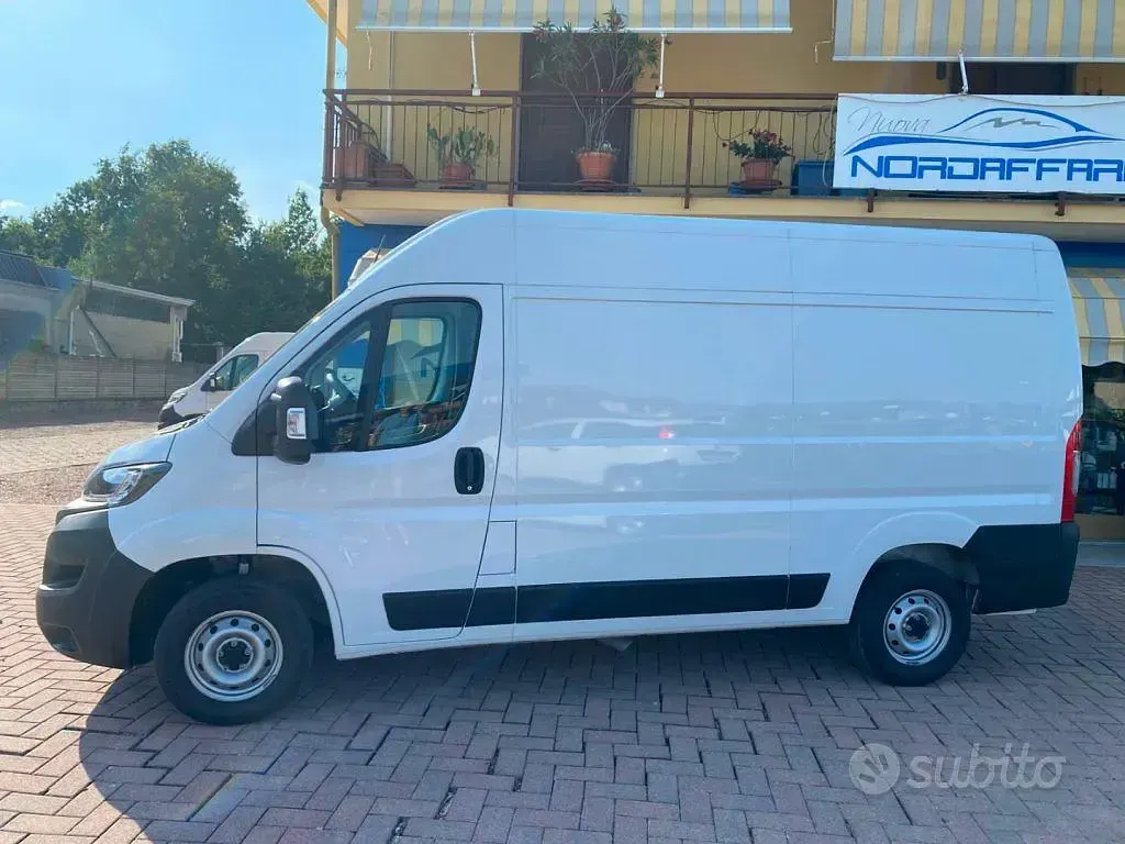 Usata Fiat Ducato 33 140 CV (102 kW) 2024 Bianco Furgone