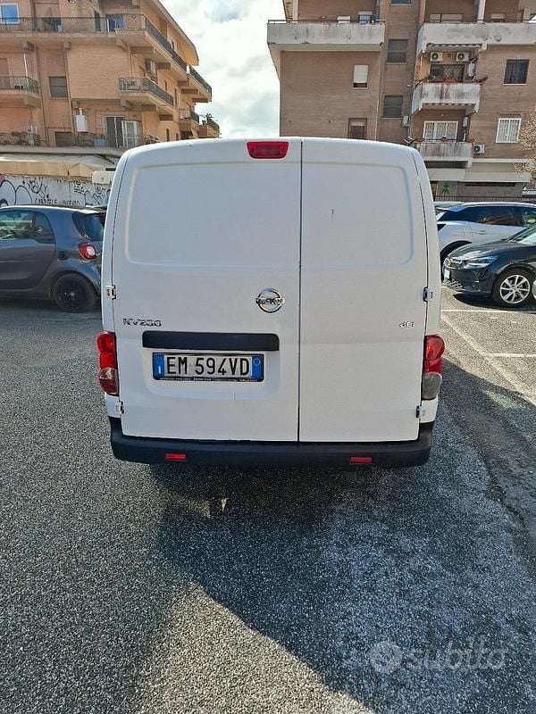 Usata Nissan NV200 90 CV (66 kW) 2012 Bianco Monovolume
