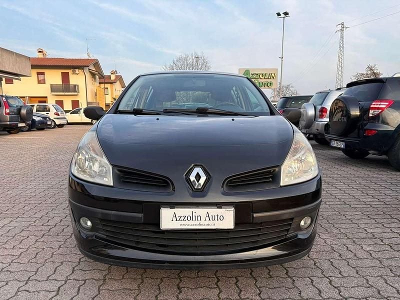 Usata Renault Clio II 75 CV (55 kW) 2007 Nero Berlina