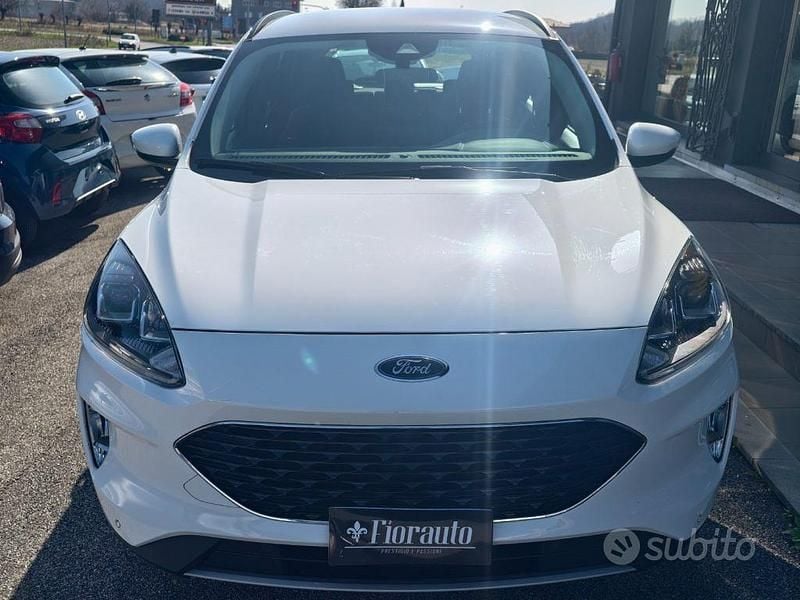 Usata Ford Kuga Titanium 120 CV (88 kW) 2022 Bianco SUV