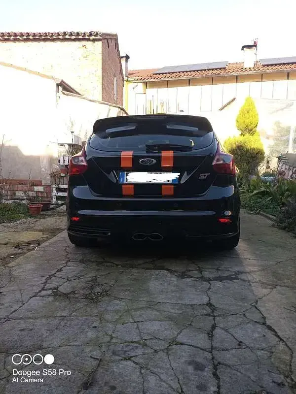 Usata Ford Focus ST 250 CV (183 kW) 2013 Berlina