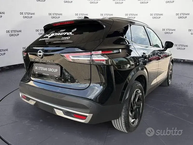 Usata Nissan Qashqai N-Connecta 140 CV (102 kW) 2025 Nero SUV