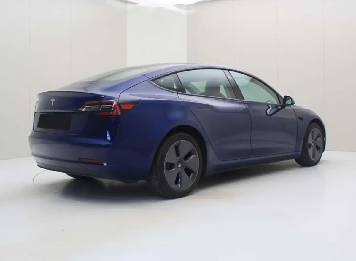 Usata Tesla Model 3 Standard Range 88 kW (120 CV) 2022 Blu/azzurro Berlina