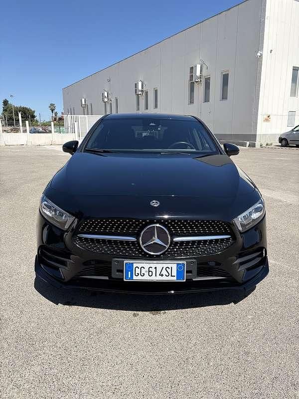Usata Mercedes A180 Premium 116 CV (85 kW) 2021 Berlina