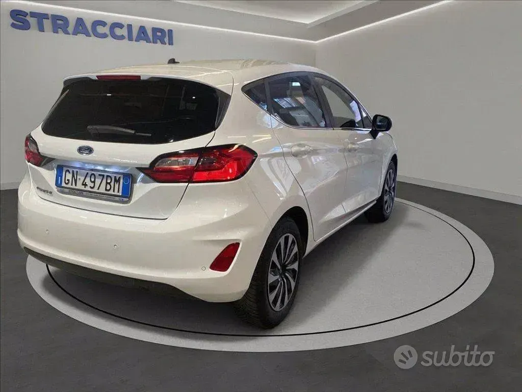 Usata Ford Fiesta Titanium 75 CV (55 kW) 2023 Bianco Utilitaria