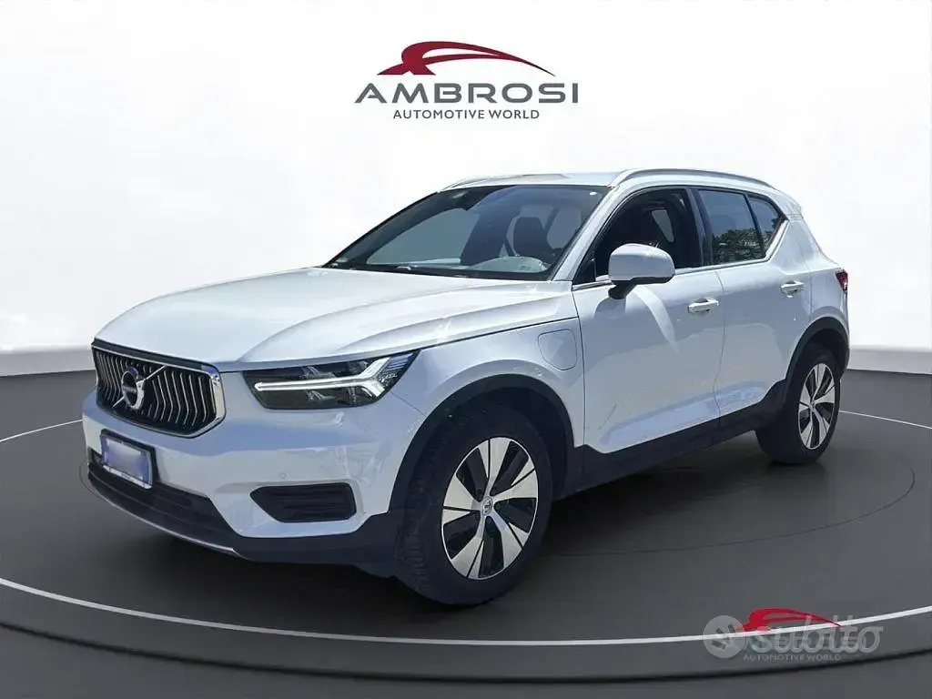 Gebraucht Volvo XC40 Inscription 129 PS (94 kW) 2022 SUV