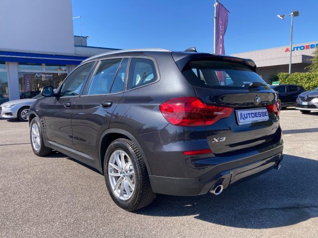 Usata BMW X3 Advantage 190 CV (139 kW) 2021 Grigio scuro SUV