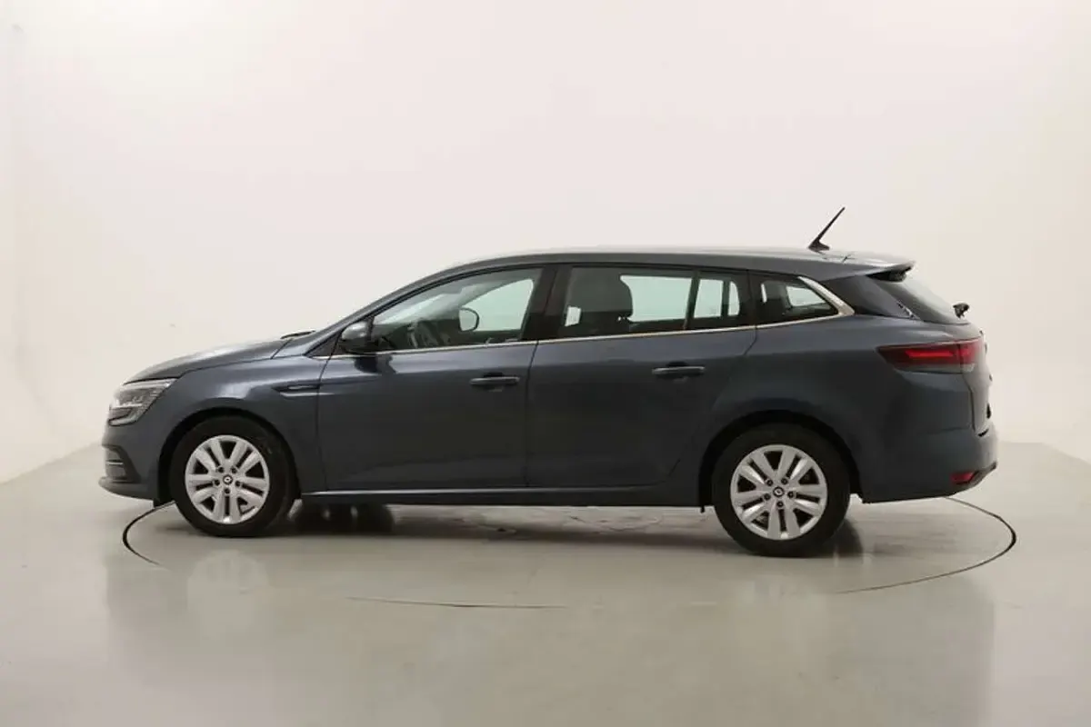 Usata Renault Mégane GrandTour Equilibre 116 CV (85 kW) 2023 Grigio Station wagon