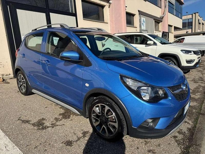 Usata Opel Karl Rocks 73 CV (53 kW) 2018 Azzurro Utilitaria