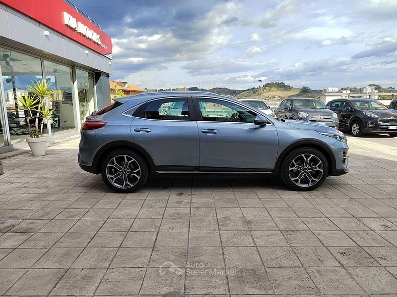 Usata Kia XCeed Style 116 CV (85 kW) 2020 Argento SUV