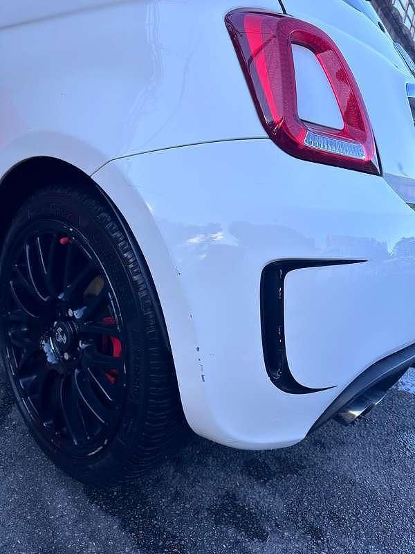 Usata Abarth 500 135 CV (99 kW) 2011 Bianco Utilitaria
